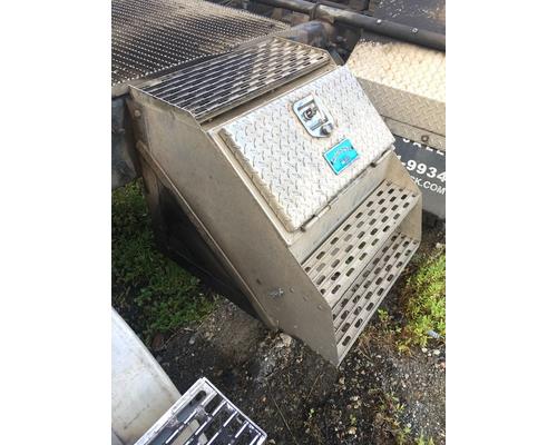 mack-ch613-tool-box #686630