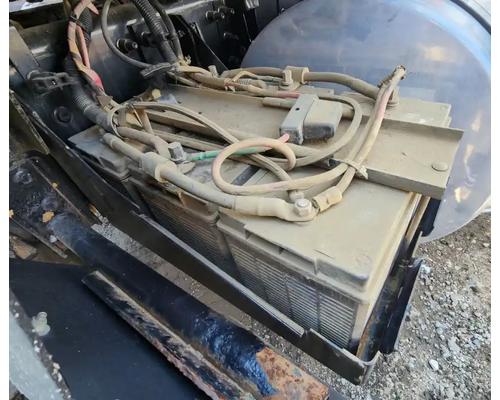 mack-chn613-battery-box #1433448