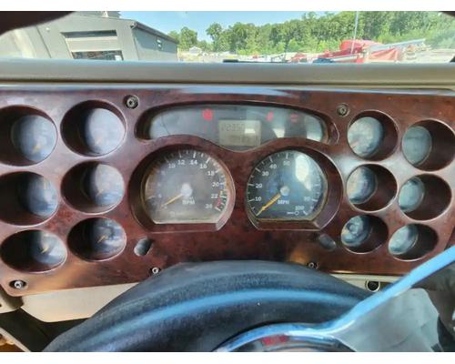  Mack CHN613 Instrument Cluster #
