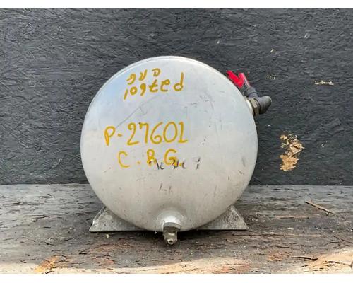  Mack CHU613 Air Tank #
