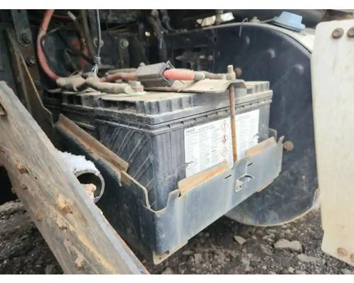 Mack CHU613 Battery Box # Mack CHU613 Battery Box #