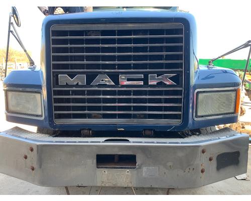 MACK CL713 Bumper Assembly, Front