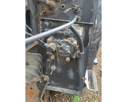 MACK CL713 Cab or Cab Mount