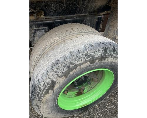 MACK CL713 Parts Vehicles