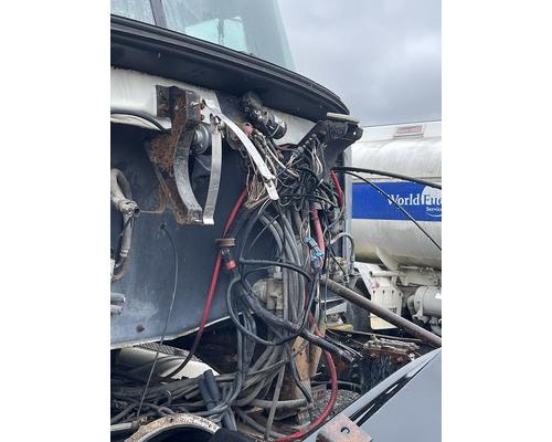 MACK CL713 Parts Vehicles