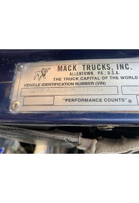 MACK CL713 Parts Vehicles