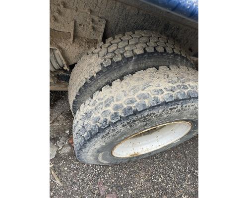 MACK CL713 Parts Vehicles