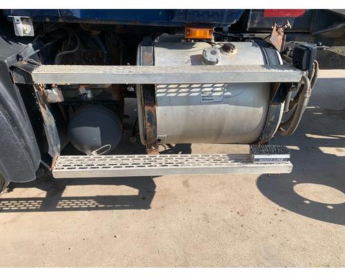MACK CL713 Step