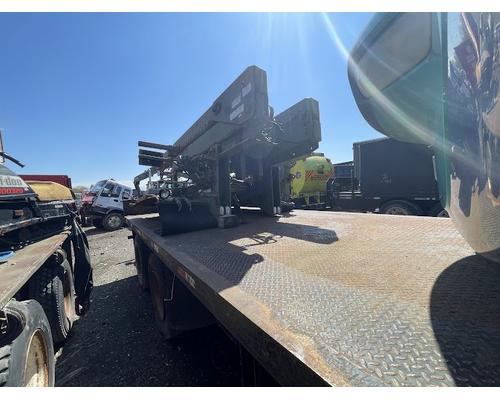 MACK CT813 Rebuilders