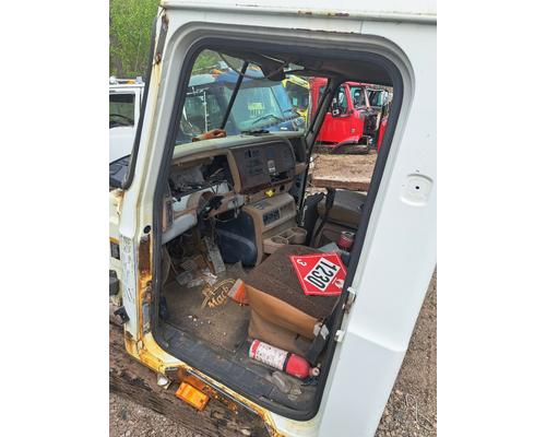 MACK CV713 GRANITE Cab or Cab Mount