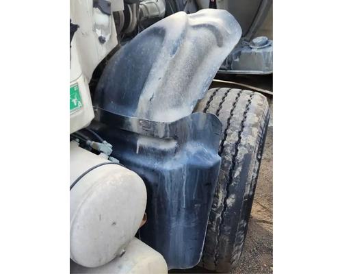 mack-cv713-granite-fender-extension #1449577
