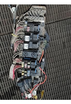 MACK CV713 GRANITE Fuse Box