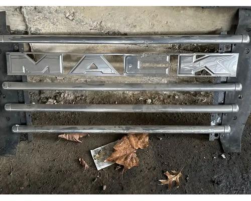 mack-cv713-granite-grille #1441351