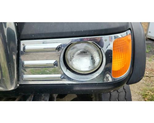 Mack CV713 Granite Headlamp Assembly # Mack CV713 Granite Headlamp Assembly #
