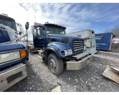 MACK CV713 GRANITE Parts Vehicles