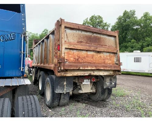 MACK CV713 GRANITE Rebuilders