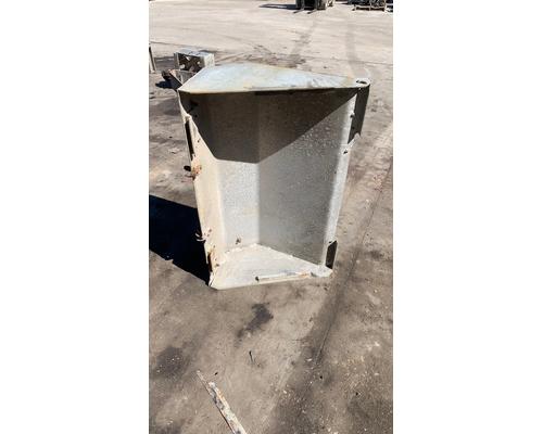 MACK CX613 VISION Battery Box Cover