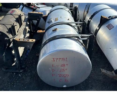  Mack CX613 Vision Fuel Tank #