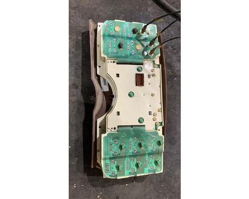 MACK CX613 VISION Instrument Cluster