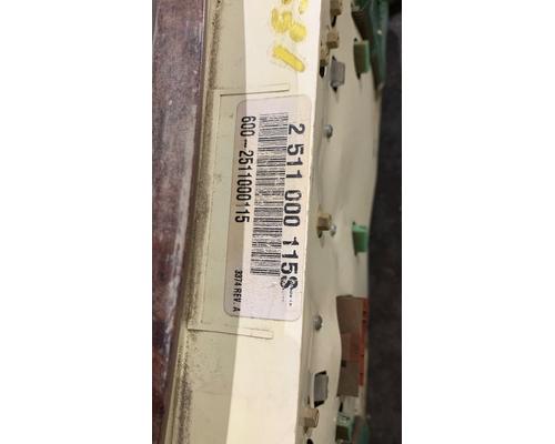 MACK CX613 VISION Instrument Cluster