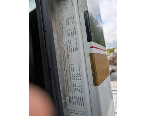 MACK CX613 VISION Parts Vehicles