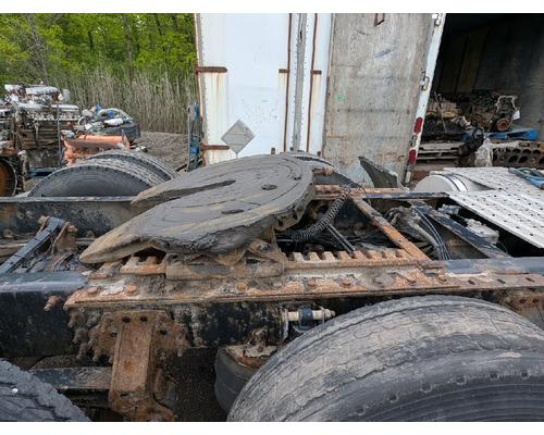 MACK CX613 VISION Parts Vehicles