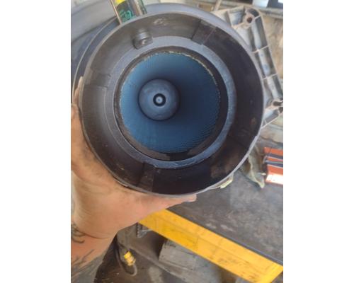 MACK CXN613 Air Cleaner