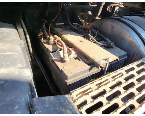 Mack CXN613 Battery Box # Mack CXN613 Battery Box #