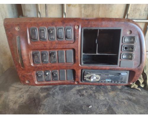 MACK CXN613 Dash Panel