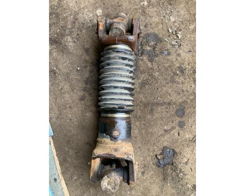 MACK CXN613 Drive Shaft, Rear