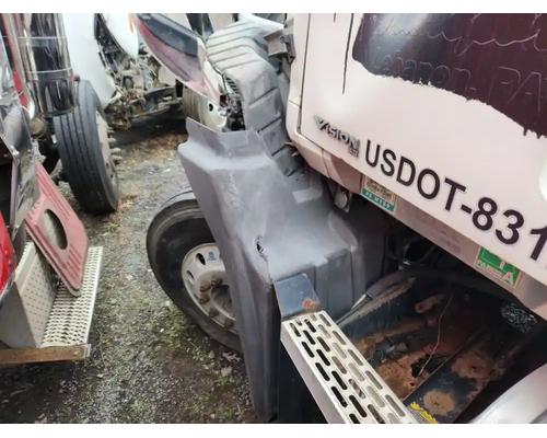 Mack CXN613 Fender Extension # Mack CXN613 Fender Extension #