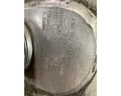 MACK CXN613 Fuel Tank