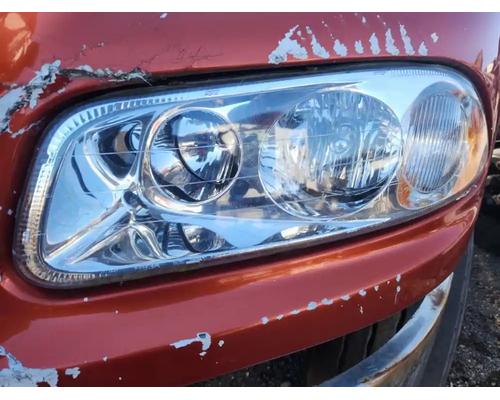 Mack CXN613 Headlamp Assembly # Mack CXN613 Headlamp Assembly #