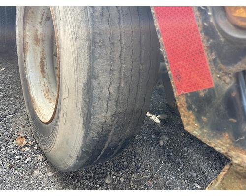 MACK CXN613 Parts Vehicles