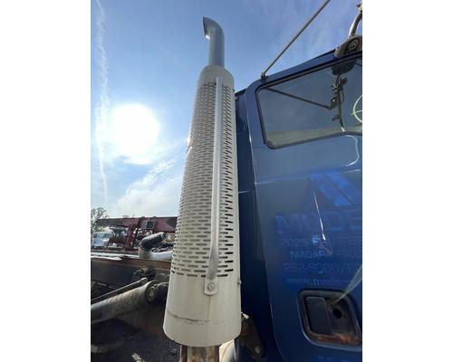 MACK CXN613 Parts Vehicles