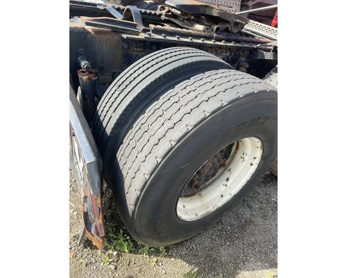 MACK CXN613 Parts Vehicles
