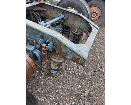 MACK CXN613 Parts Vehicles