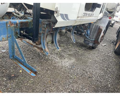 MACK CXN613 Parts Vehicles