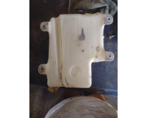 MACK CXN613 Windshield Washer Reservoir