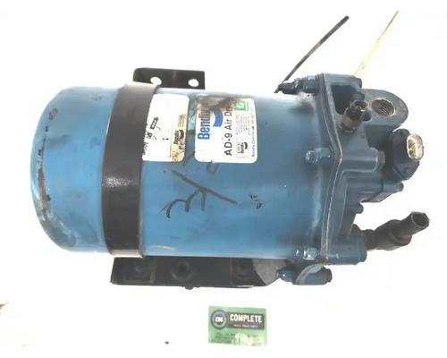  Mack CXU612 Air Dryer #