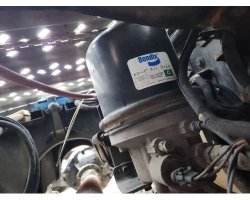  Mack CXU612 Air Dryer #