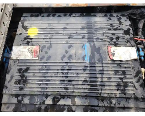  Mack CXU612 Battery Box #
