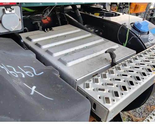 mack-cxu612-tool-box #1361043