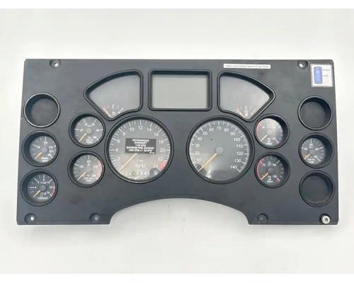  Mack CXU613T Instrument Cluster #