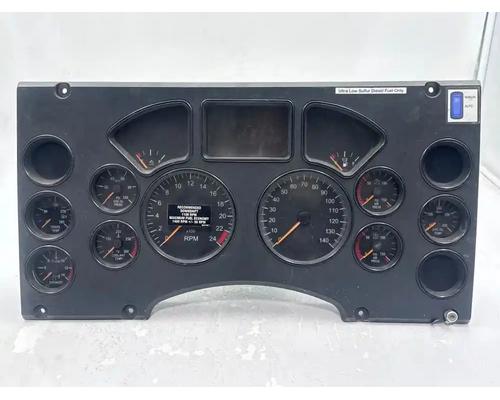  Mack CXU613T Instrument Cluster #
