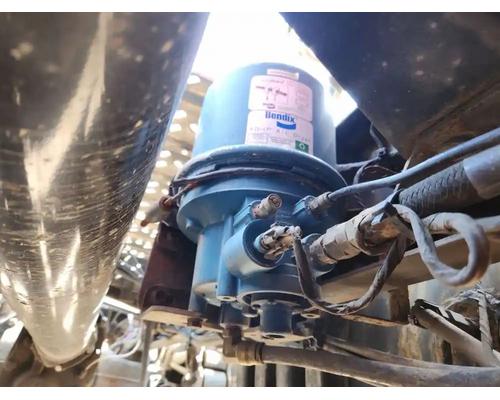  Mack CXU613 Air Dryer #