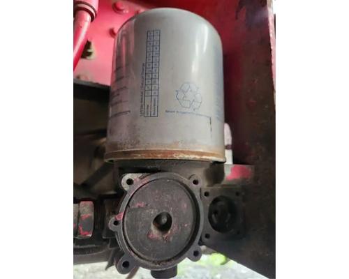 mack-cxu613-air-dryer #1432801