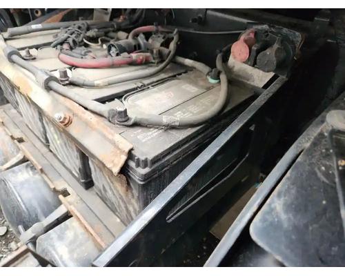 Mack CXU613 Battery Box # Mack CXU613 Battery Box #