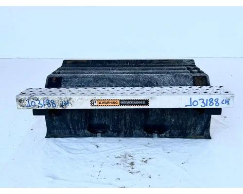  Mack CXU613 Battery Box #