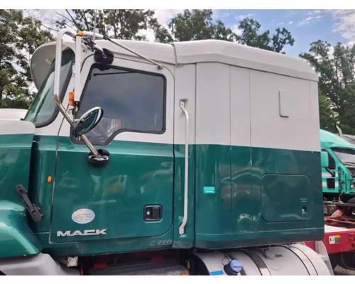 mack-cxu613-cab #1432655